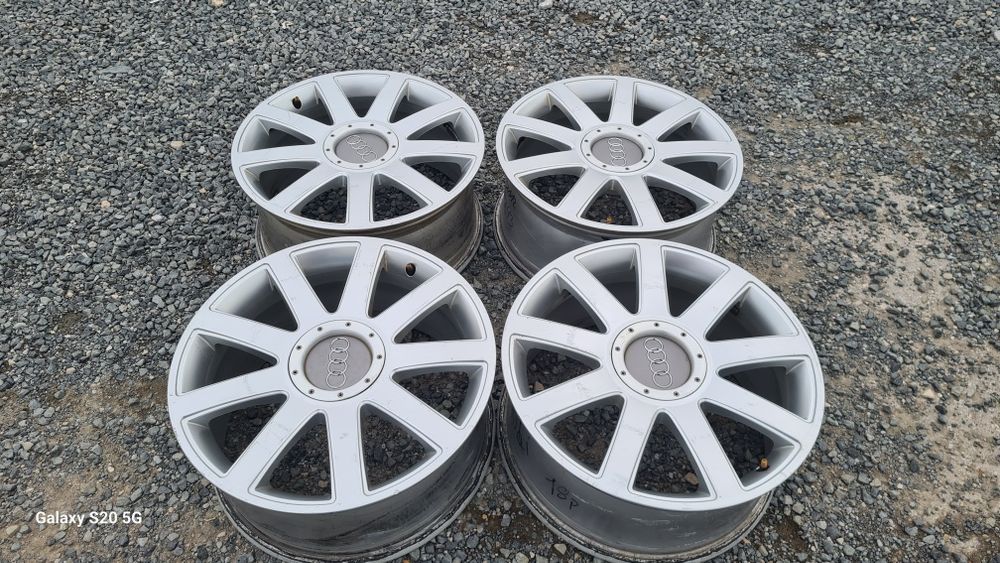 Оригинални джанти Ауди 5/112 Audi A4 8E  5x112

Употребявани, Шумен