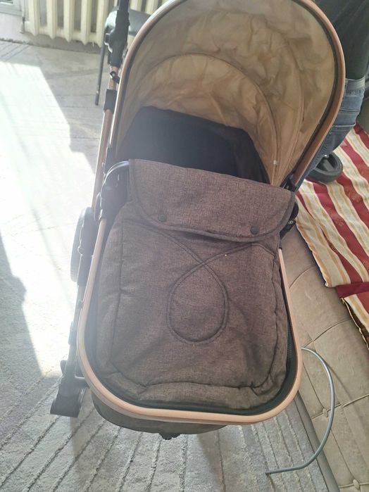 Продам детскую коляску