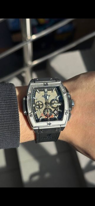 Наручные часы HUBLOT