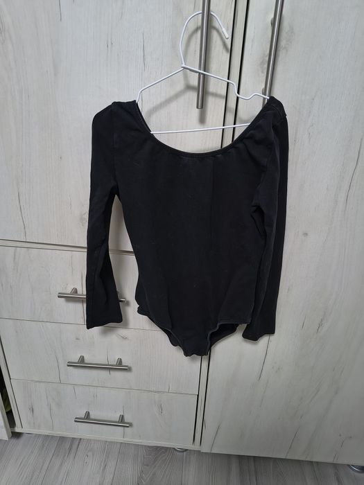 3 body-uri gimnastica fete