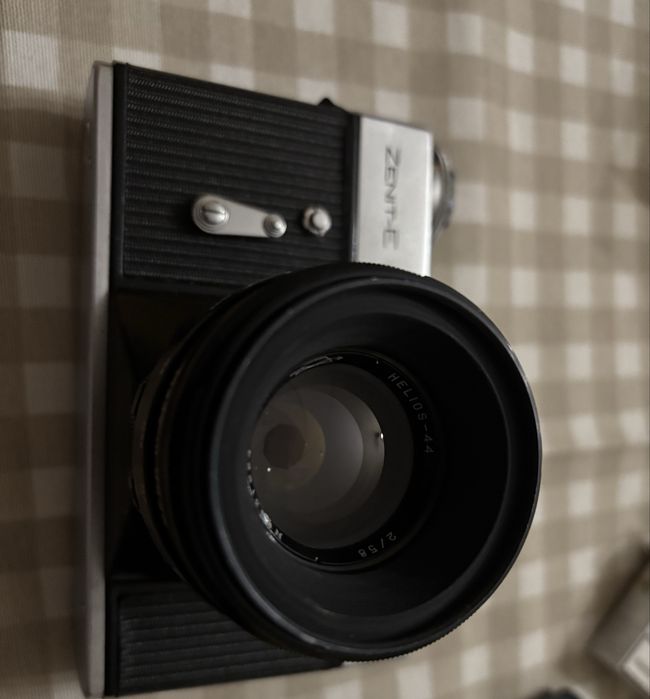 Фотоапарат Зенит.