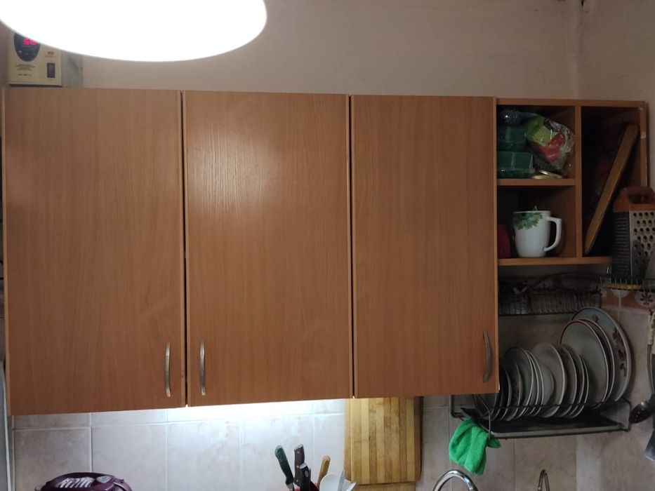 Продам кухонный гарнитур бу