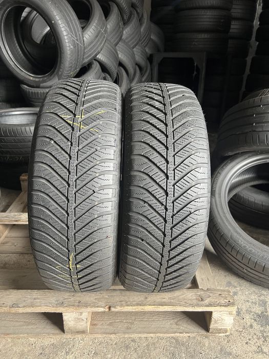 2 anvelope M+S 215/60/17  Goodyear!