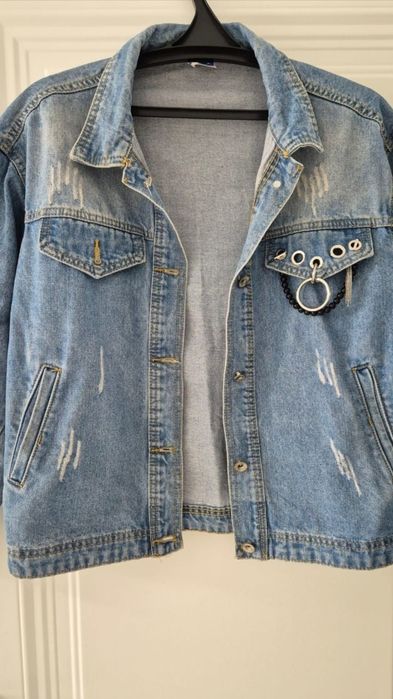 Джинсовка. Женская. Размер 46. Б/у.