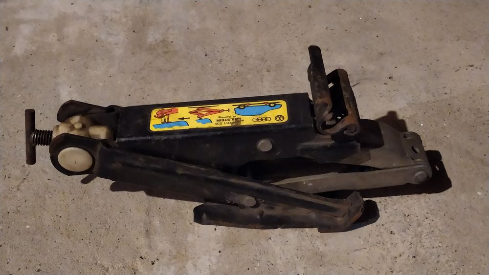 Крик за WV и Audi оригинален.