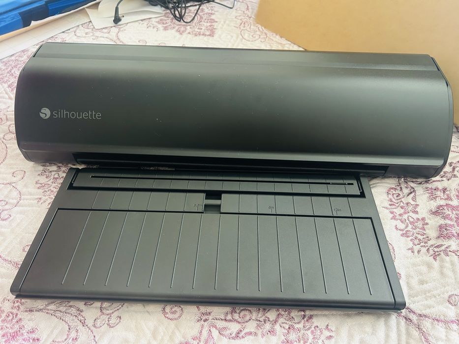 Плоттер аппараты сатылады