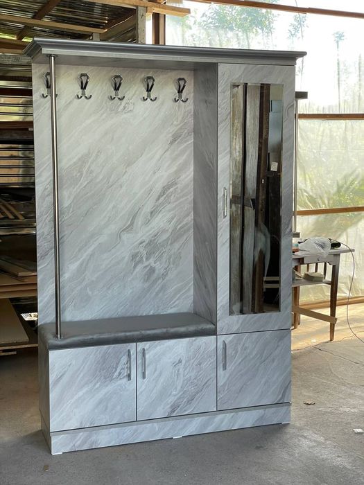 Al-nazir mebel prixojka sifati yangi ishlab chiqaruvchidan.