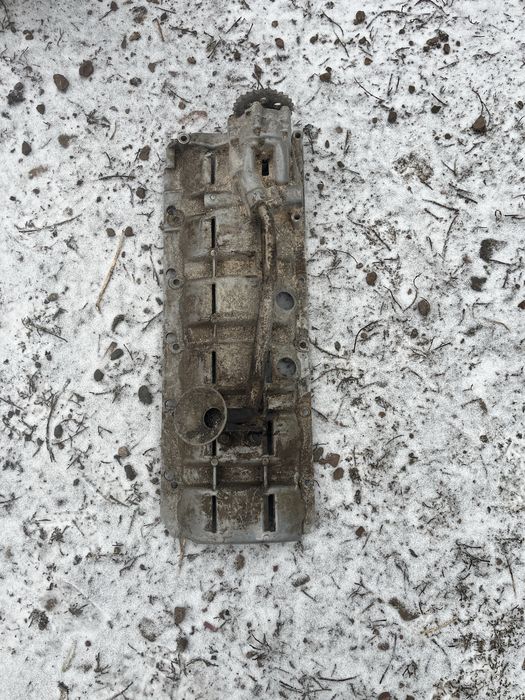 Запчасти от двиготеля бмв