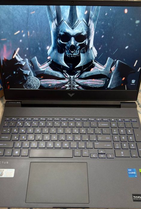 Игровой ноутбук HP VICTUS/i5-13500H/RTX3050 6гб/ОЗУ 16гб/SSD 512гб