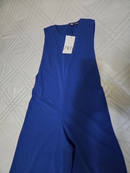 Страхотен гащеризон Zara