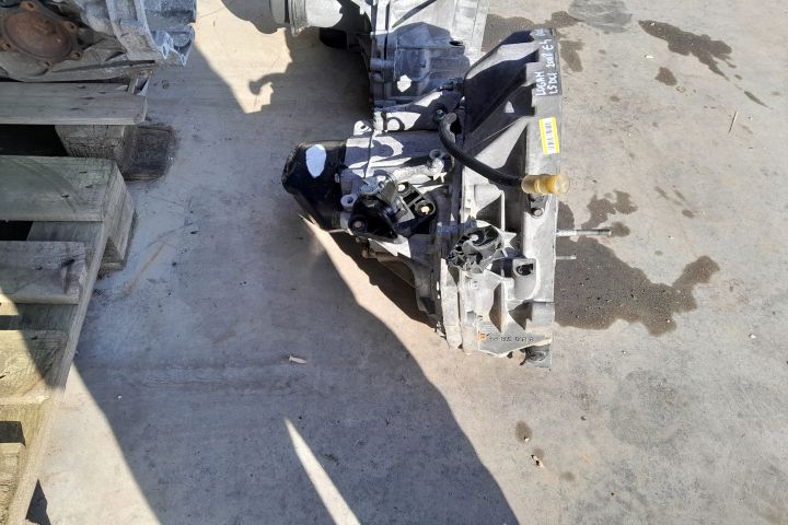 Cutie viteze manuală cu 5 trepte 1.5 DCI EURO 4 1.5 DCI EURO 4 Dacia
