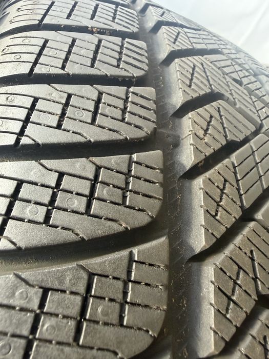 235/60/18 Pirelli dot24 4броя