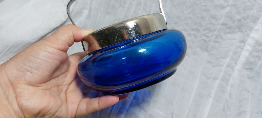 Сахарница синее стекло