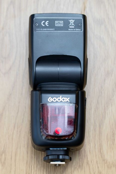 Canon EOS 70D, два обектива и светкавица