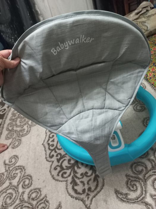 Манеж сатылады, доңгелек аяғы бар жылжымалы, бүтін,еш жері сынбаған