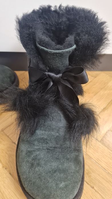 Ghete UGG 36 piele intoarsa