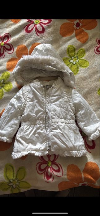 Продам комбинезоны и куртки