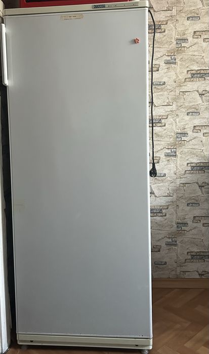 Морозильник Атлант