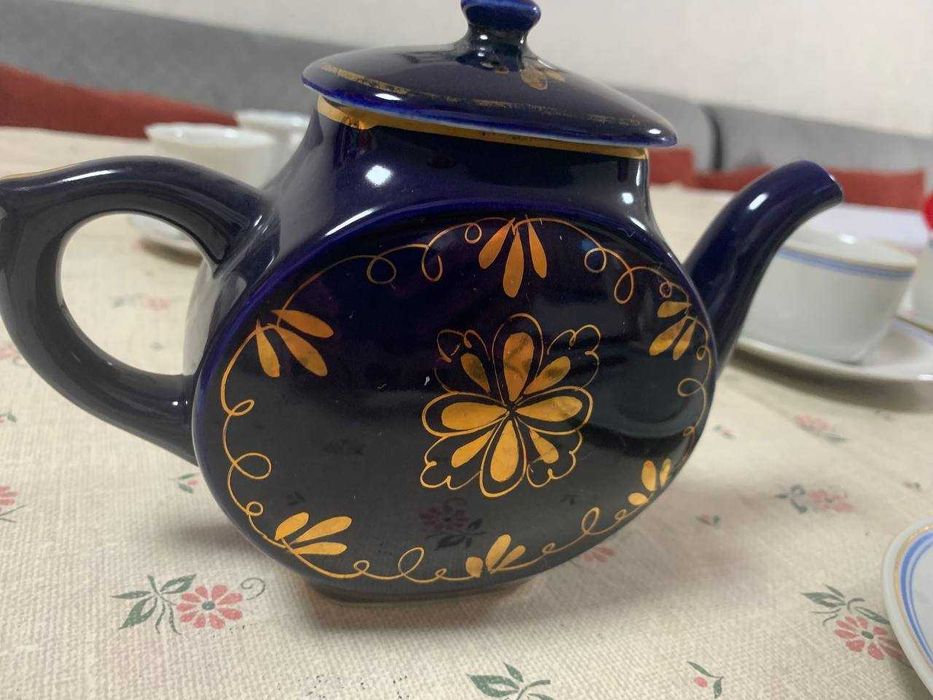 Чайники заварочные, б/у — 4 шт (можно по отдельности)