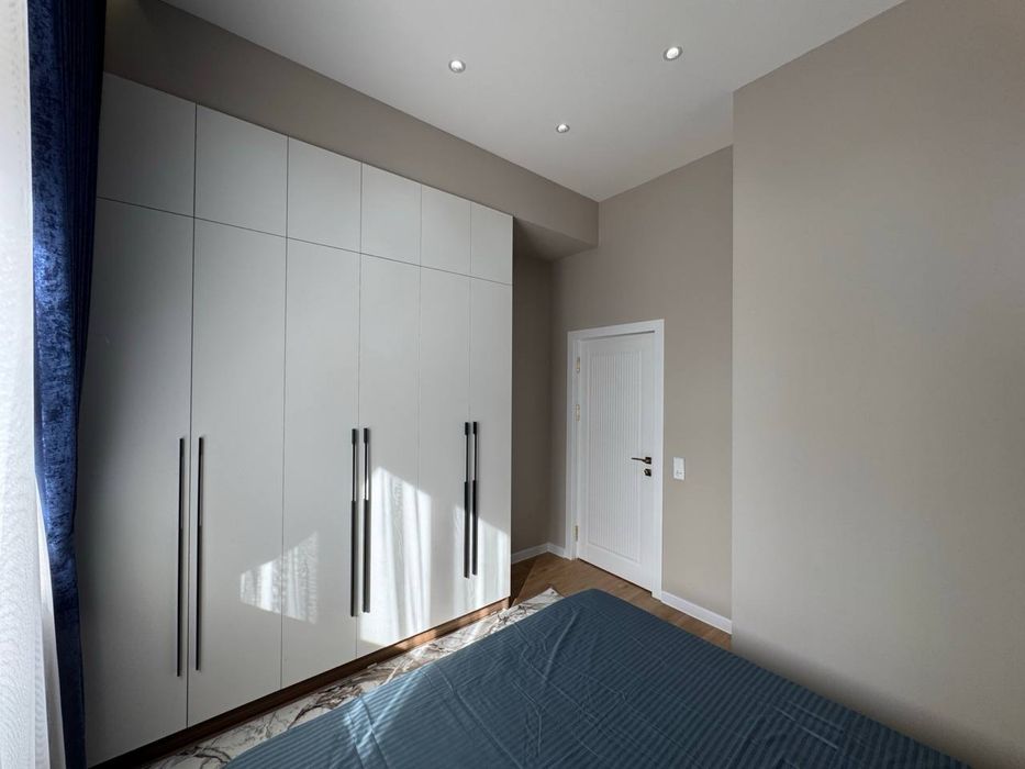 Продается 3 ком. Квартира на 1 этаже по ул. Озод Шарк за МЧС