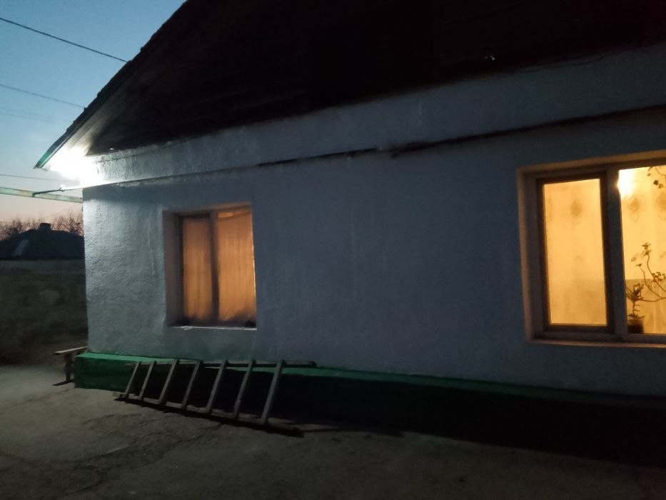 Продаётся дом просим 19.мл торг есть.