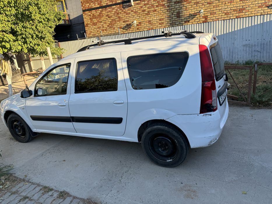 Продам лада ларгус