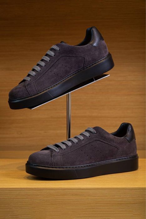 DOUCAL'S серые замшевые кроссовки