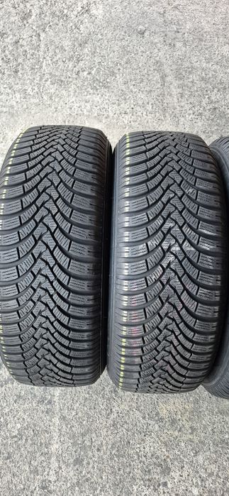 4 anvelope iarna ca noi Falken 235/60/17.Pretul este pe bucata.