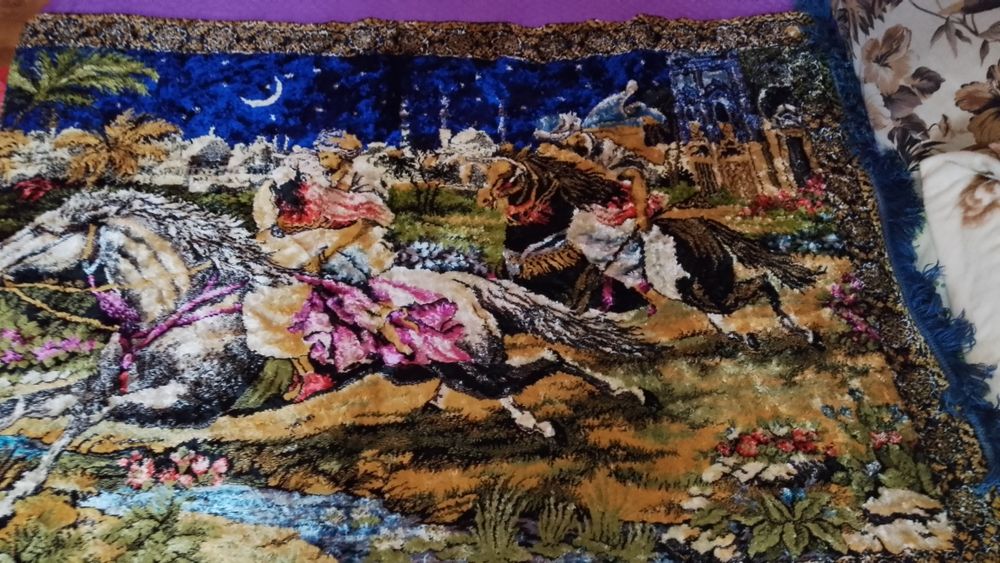 Vînd carpeta cu răpirea din serai in condiți bune