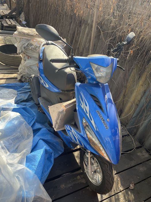 Arlan скутер продам