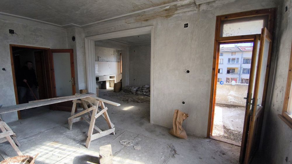 4-стаен в Пловдив, област-гр.Хисаря площ 127 цена 130000