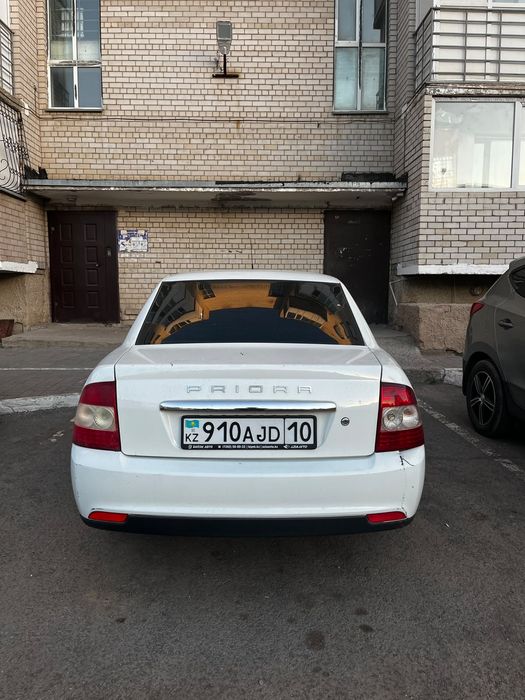 Продам Lada priopa  2