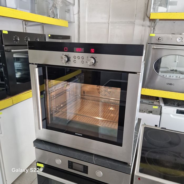 Фурна за вграждане SIEMENS