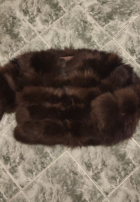 Oferta Geaca Jacheta/Vesta  blana vulpe naturala 100% noua 34 pt S ,M
