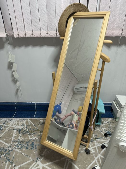 Зеркало напольное + вешалка
