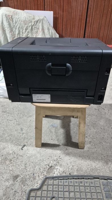 Продам принтер цветной.