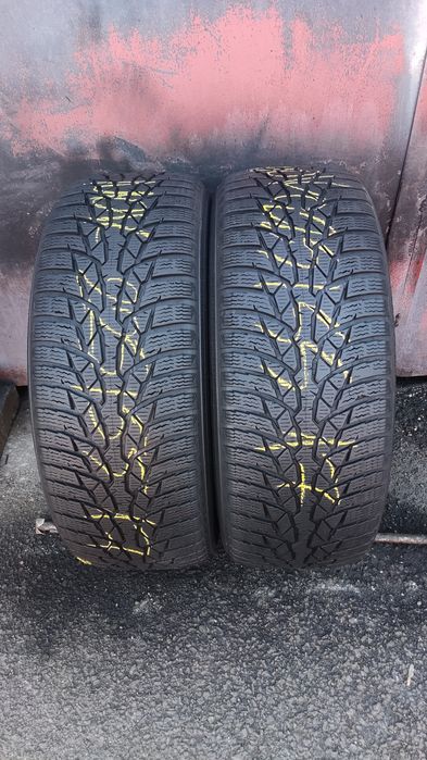 2бр. зимни  гуми 225/55/17 Nokian WrD4
dot22
6.75mm
Добро състояние на