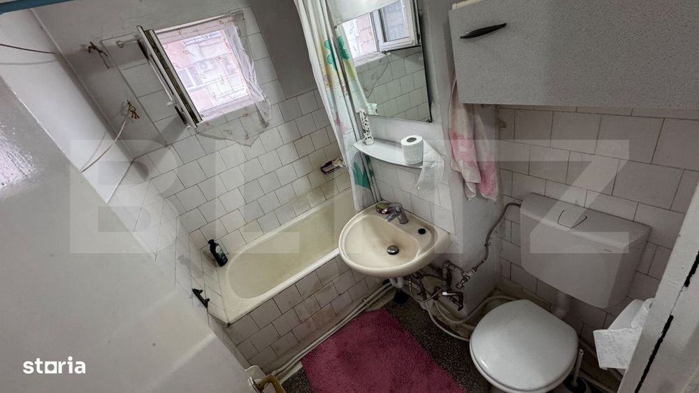 Apartament 3 camere, 64 mp, zona Central