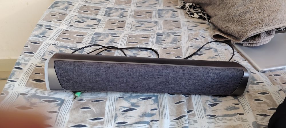 Boxă Bluetooth și aux