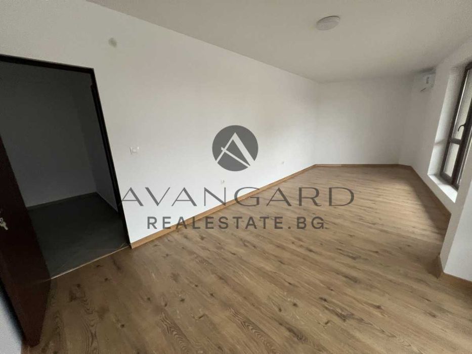 Продава се Четиристаен апартамент в Пловдив, Христо Смирненски - 313 кв.м за 814 €/кв.м - Снимка #13