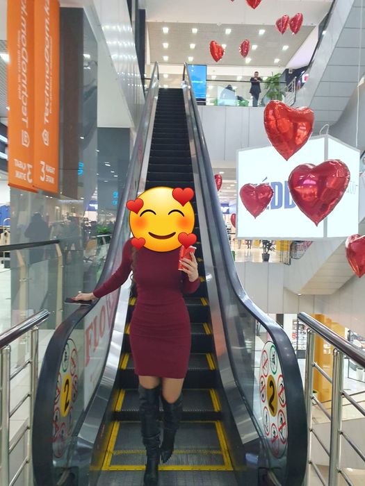 Продам платья классное