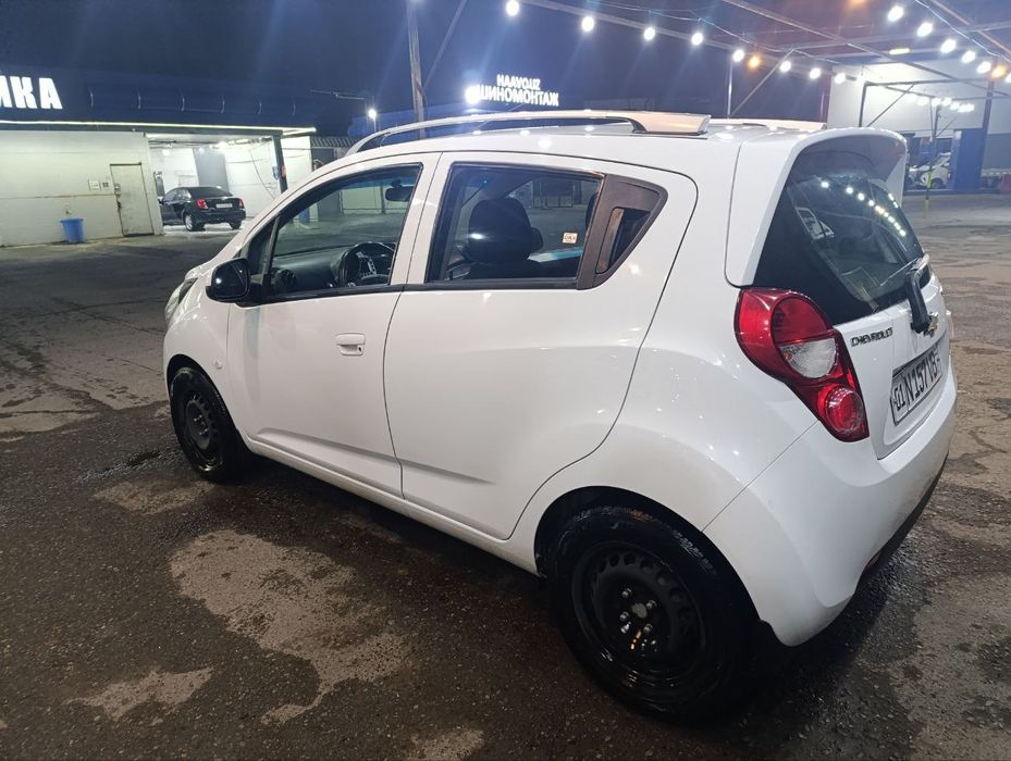 Продаётся SPARK  2017