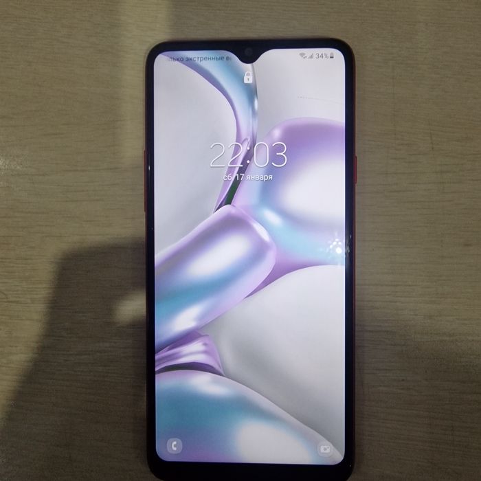 Продам Samsung galaxy a20s.