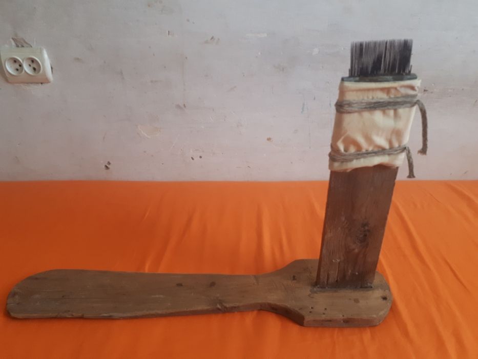 Прялка -веретено.