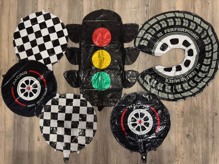 Декорации за рожден ден с тема Ферари