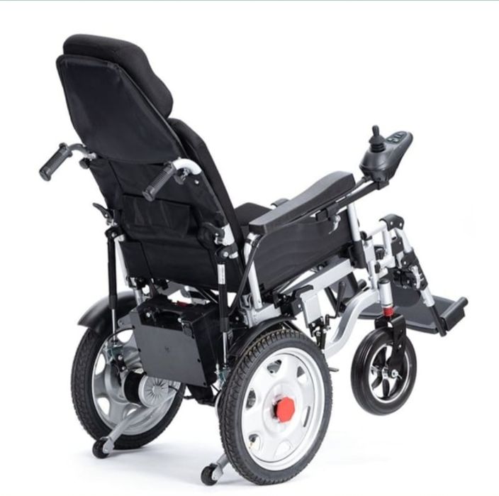 Электрическая инвалидная коляска