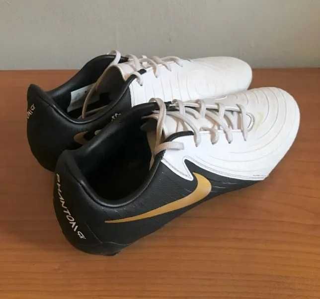 Детски футболни обувки NIKE Phantom GX 2 Academy MG, 40,5 номер