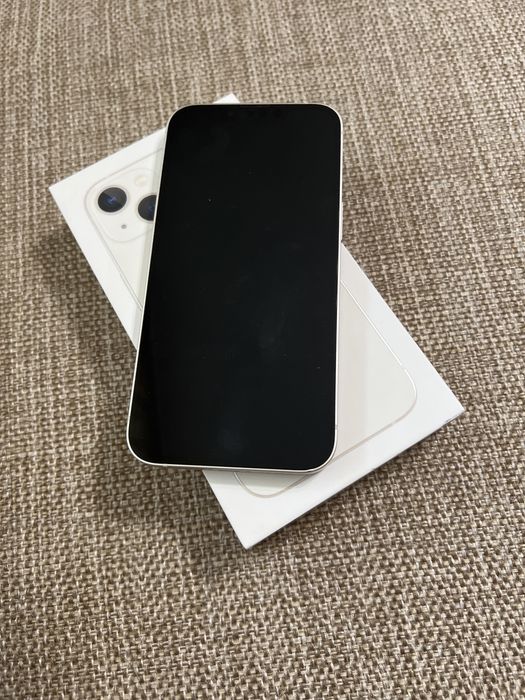 iPhone 13 128 ГБ White