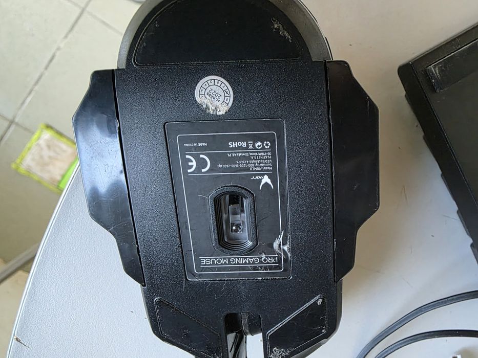 Tastatura mecanica plus mouse gaming pachet