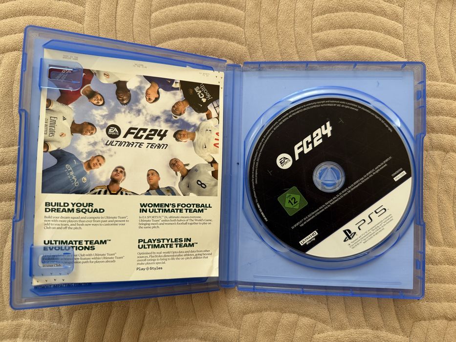 Продам FC 24 на пс5
